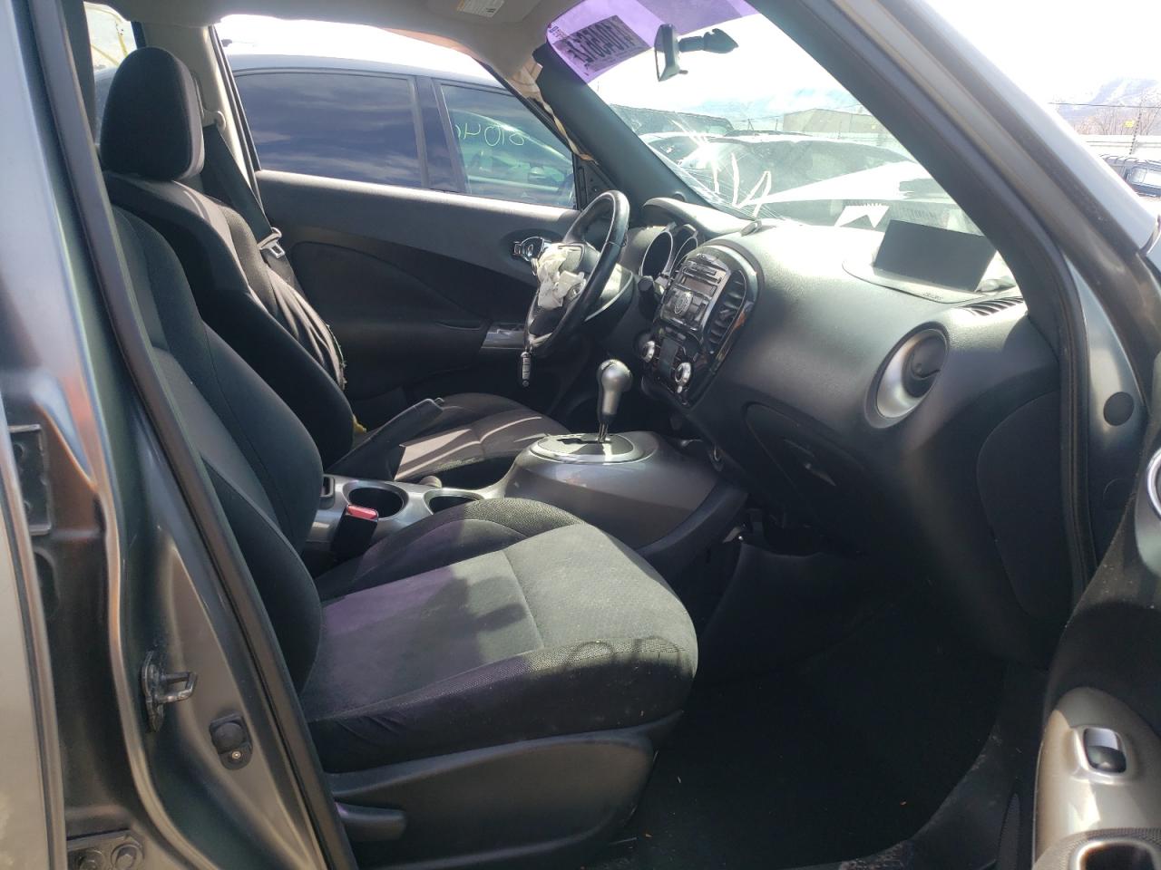 Photo 5 from auction – 2012 NISSAN JUKE S with VIN JN8AF5MR6CT112480
