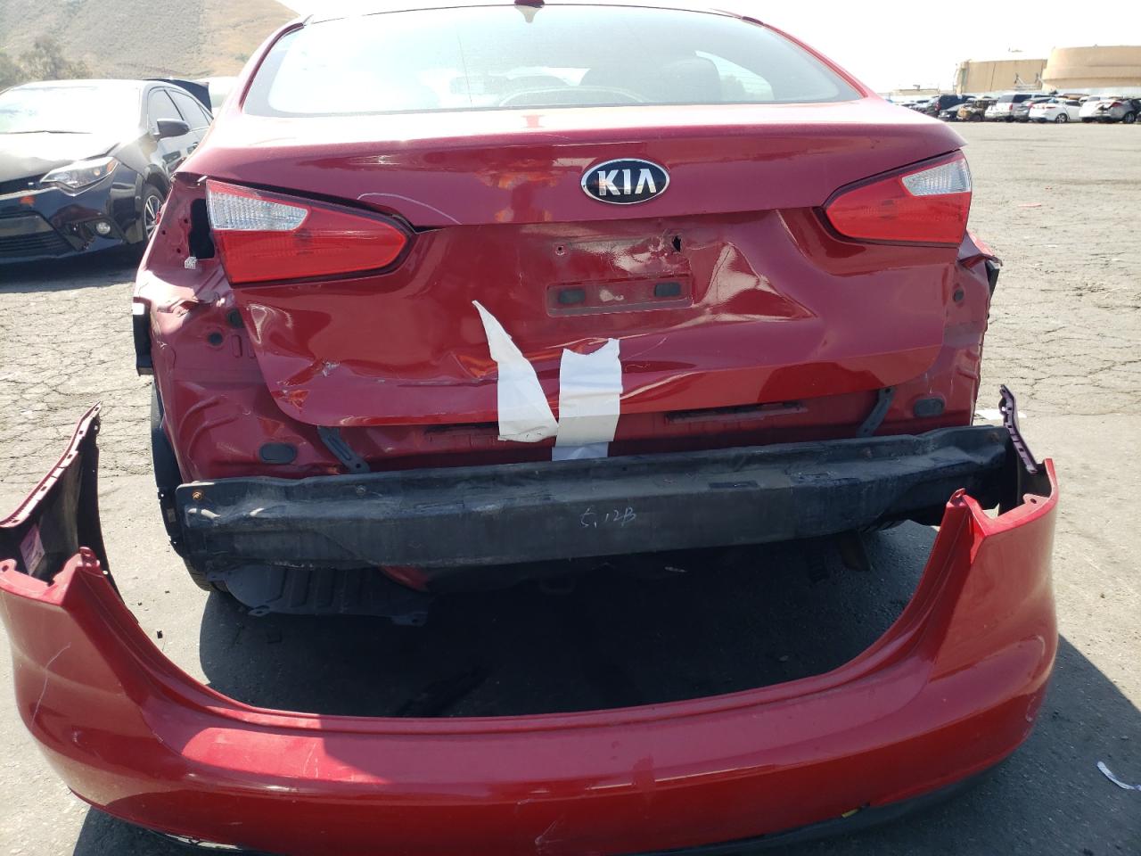Photo 9 from auction – 2015 KIA FORTE LX with VIN KNAFX4A67F5277981