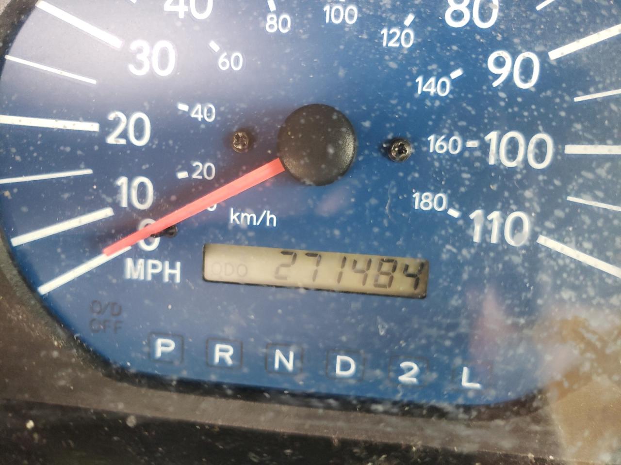 Photo 8 from auction – 2003 TOYOTA SIENNA CE with VIN 4T3ZF19C93U520092