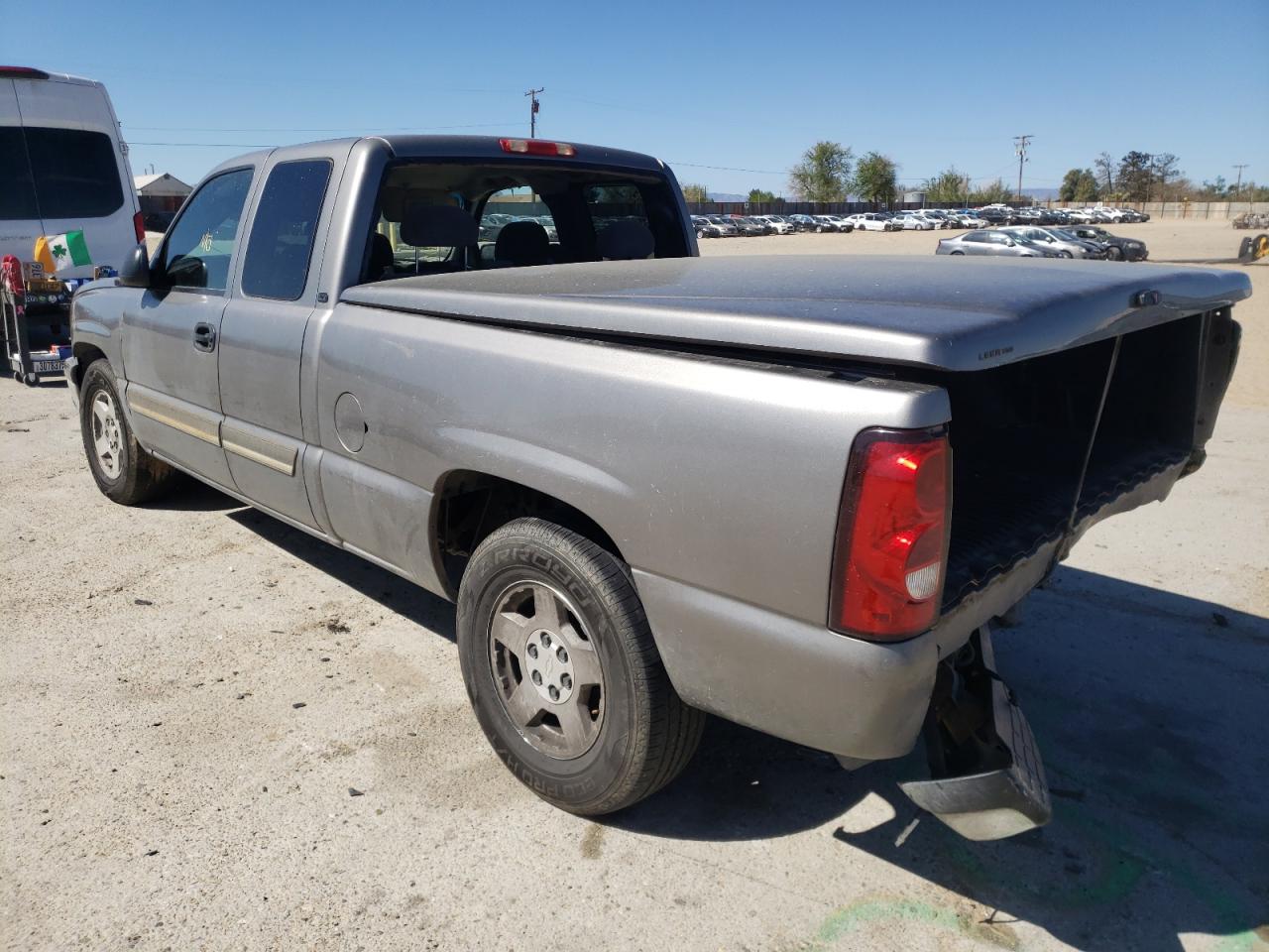 Photo 3 from auction – 2007 CHEVROLET SILVERADO with VIN 1GCEC19V47Z176525
