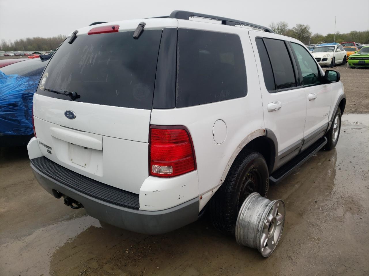 Photo 4 from auction – 2002 FORD EXPLORER X with VIN 1FMZU73E42UC76832