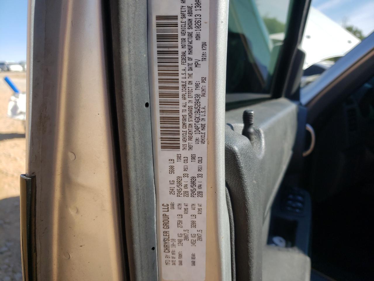 Photo 10 from auction – 2011 DODGE NITRO HEAT with VIN 1D4PT4GK1BW528430