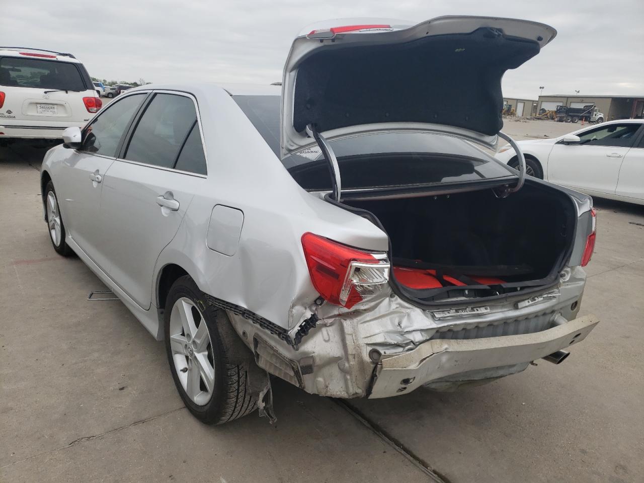 Photo 3 from auction – 2014 TOYOTA CAMRY L with VIN 4T1BF1FK5EU787612