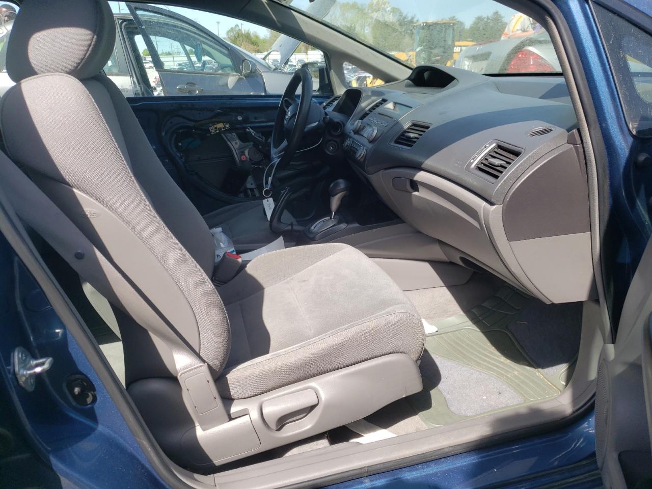 Photo 5 from auction – 2011 HONDA CIVIC VP with VIN 19XFA1F39BE040702
