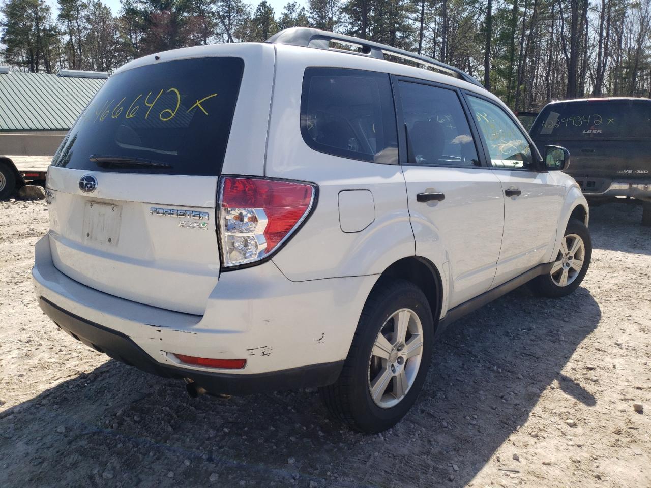Photo 4 from auction – 2011 SUBARU FORESTER 2 with VIN JF2SHABC7BH753982
