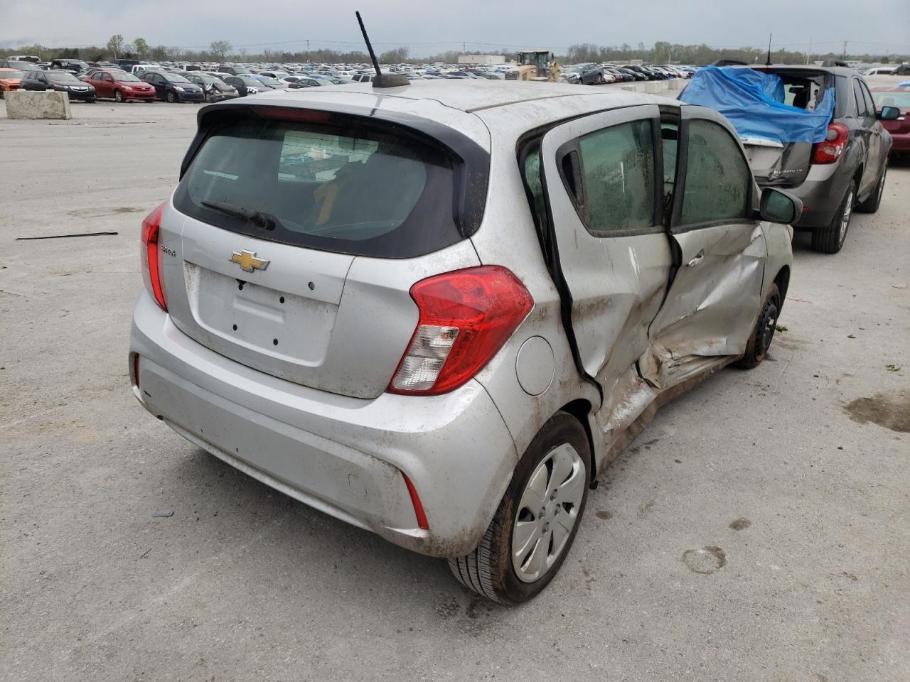 Photo 4 from auction – 2017 CHEVROLET SPARK LS with VIN KL8CB6SA0HC758519