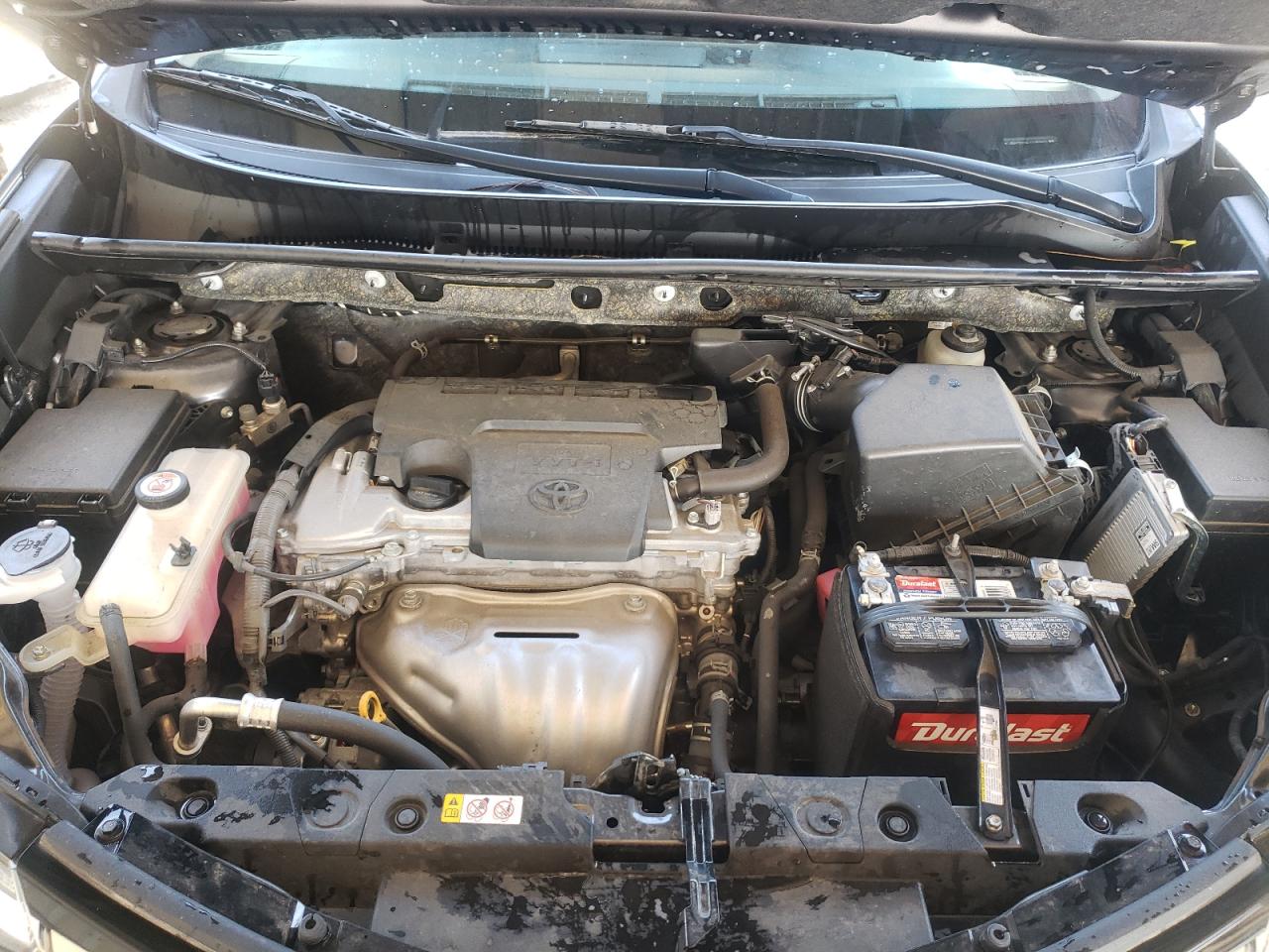 Photo 7 from auction – 2018 TOYOTA RAV4 LE with VIN JTMZFREV6JD130972