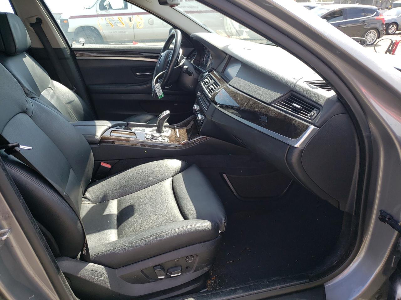 Photo 5 from auction – 2011 BMW 528 I with VIN WBAFR1C55BC739859