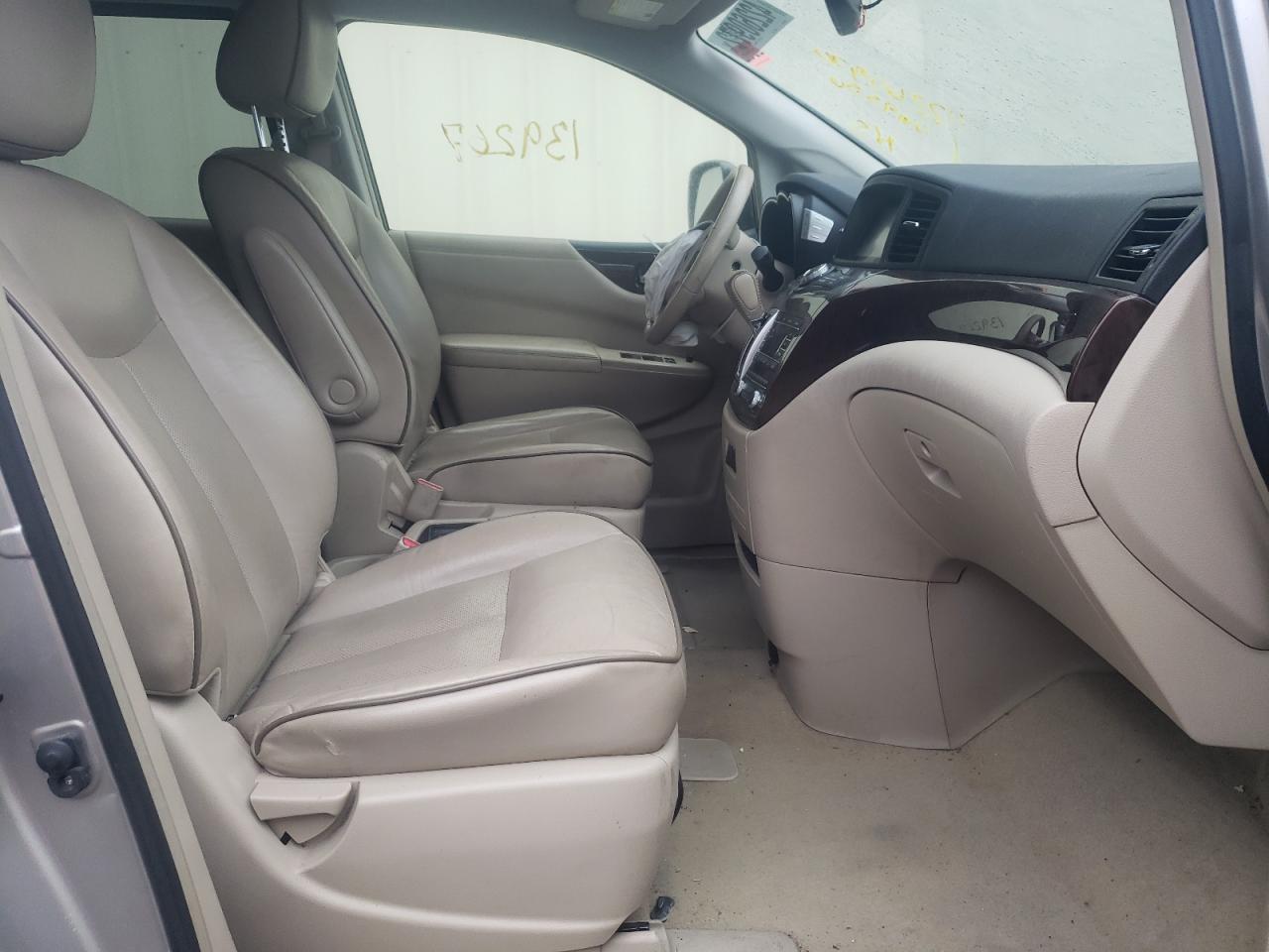 Photo 5 from auction – 2013 NISSAN QUEST S with VIN JN8AE2KP3D9069556