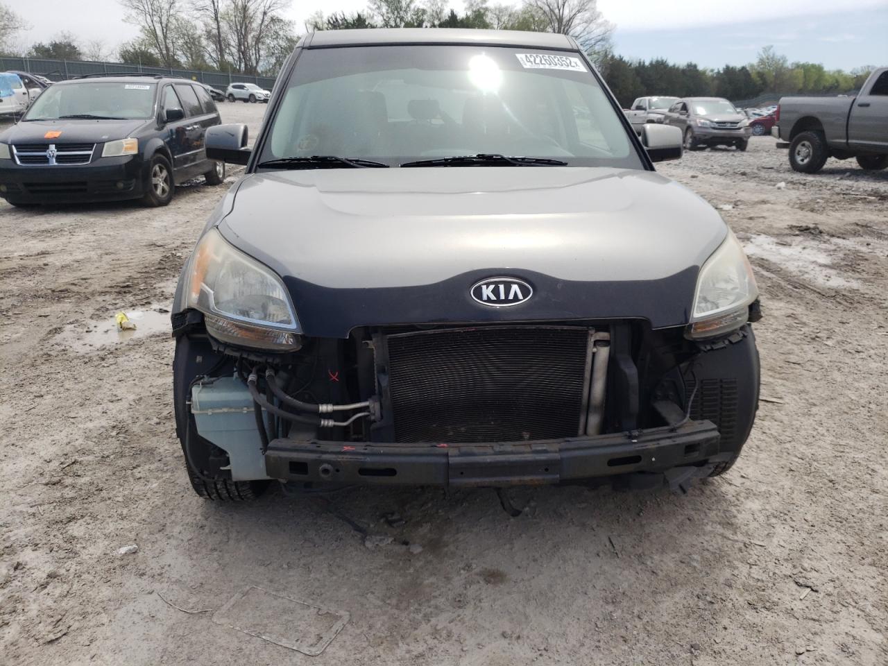 Photo 9 from auction – 2011 KIA SOUL + with VIN KNDJT2A27B7313497