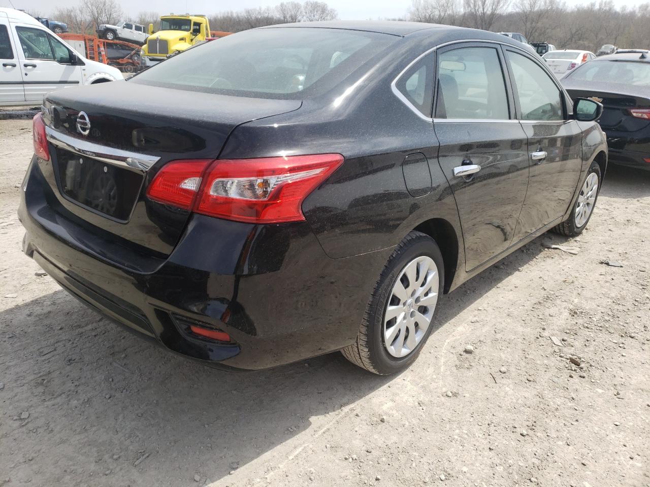 Photo 4 from auction – 2019 NISSAN SENTRA S with VIN 3N1AB7AP1KY345505