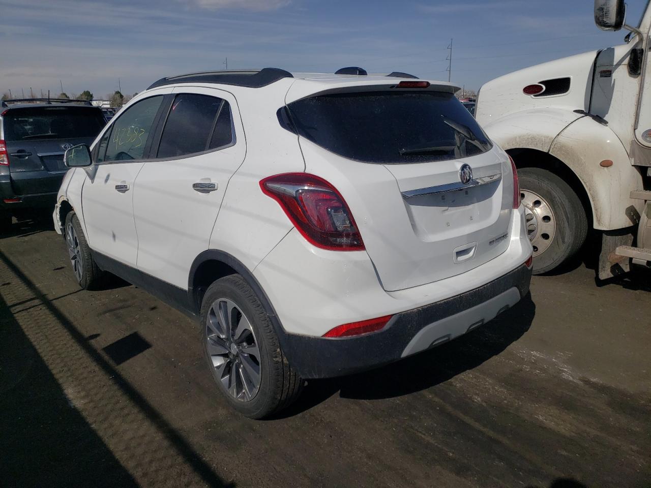 Foto 3 de la subasta – 2020 BUICK ENCORE ESS con VIN KL4CJGSB4LB067964