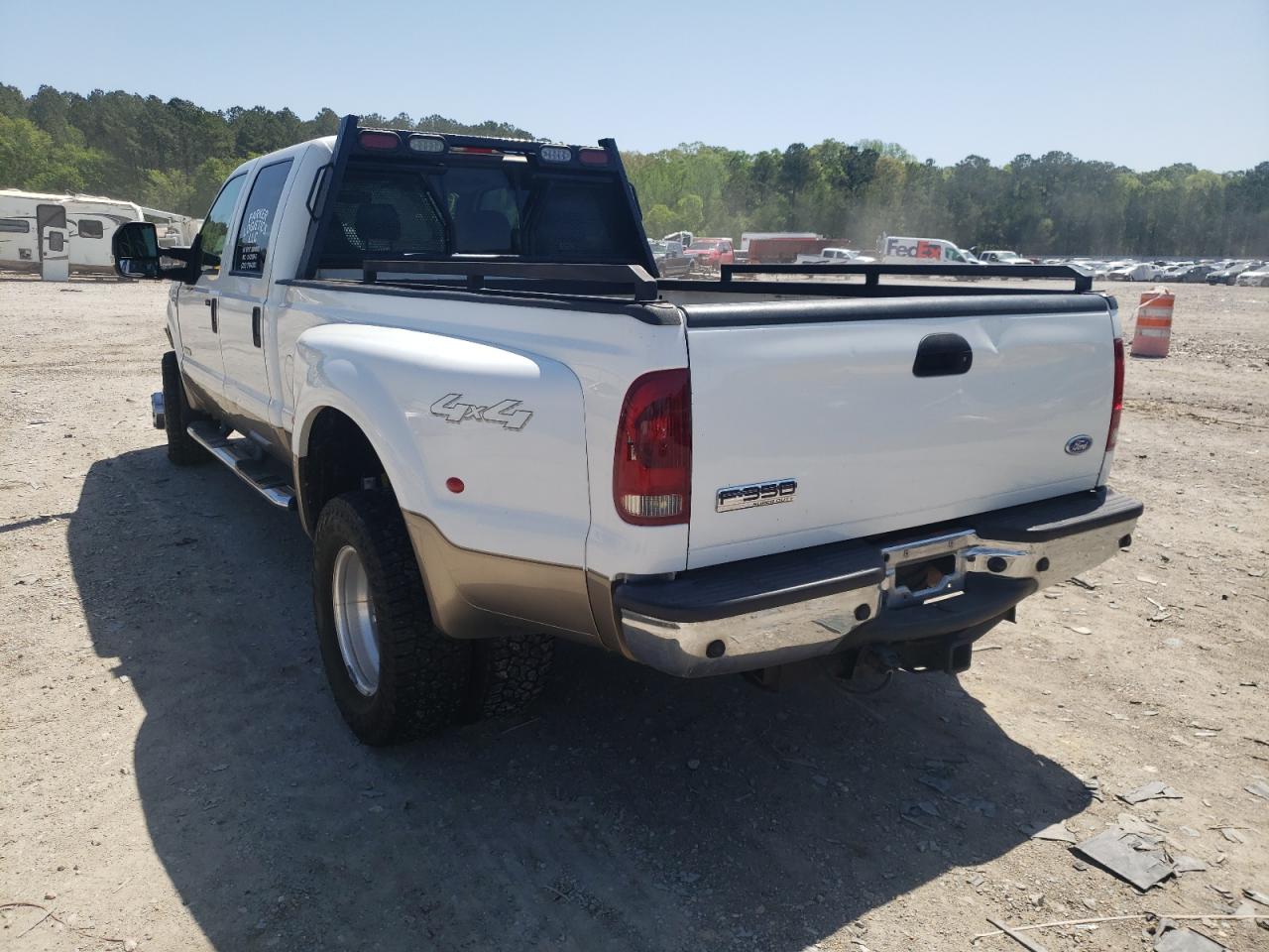 Photo 3 from auction – 2006 FORD F350 SUPER with VIN 1FTWW33P16EB41271