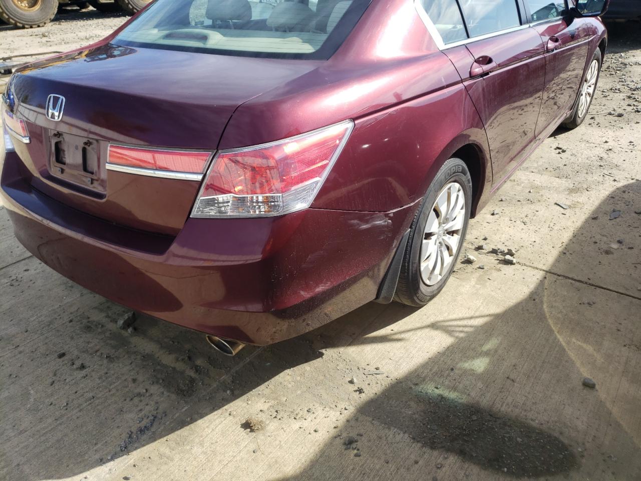 Photo 9 from auction – 2011 HONDA ACCORD with VIN 1HGCP2F39BA027993