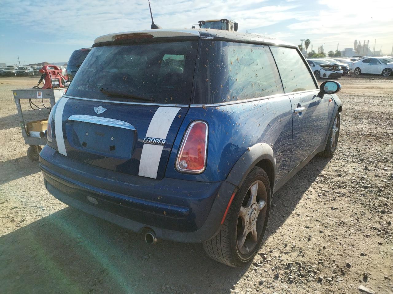Photo 4 from auction – 2006 MINI COOPER with VIN WMWRC33566TK71687