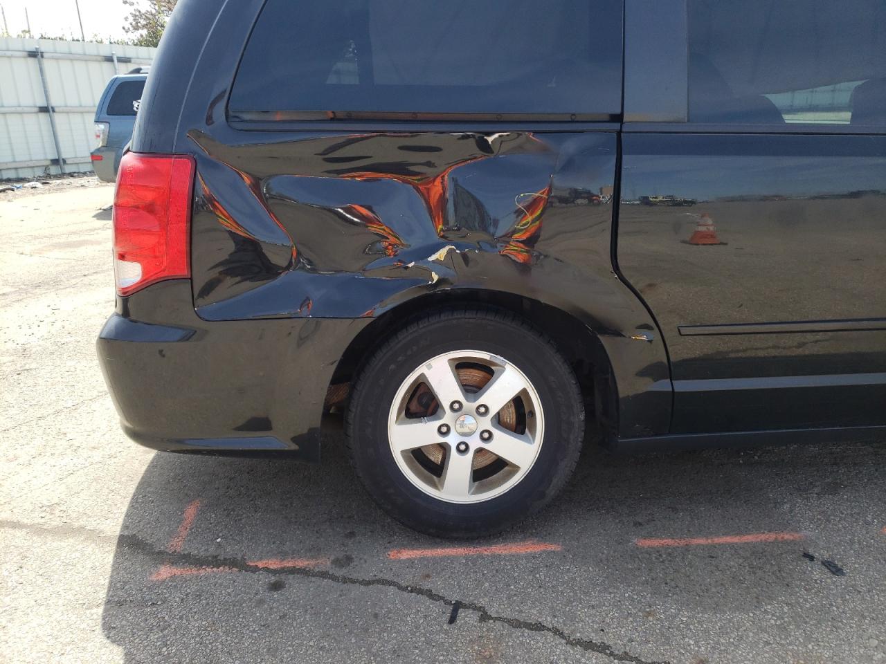 Photo 19 from auction – 2012 DODGE GRAND CARA with VIN 2C4RDGCG1CR301996