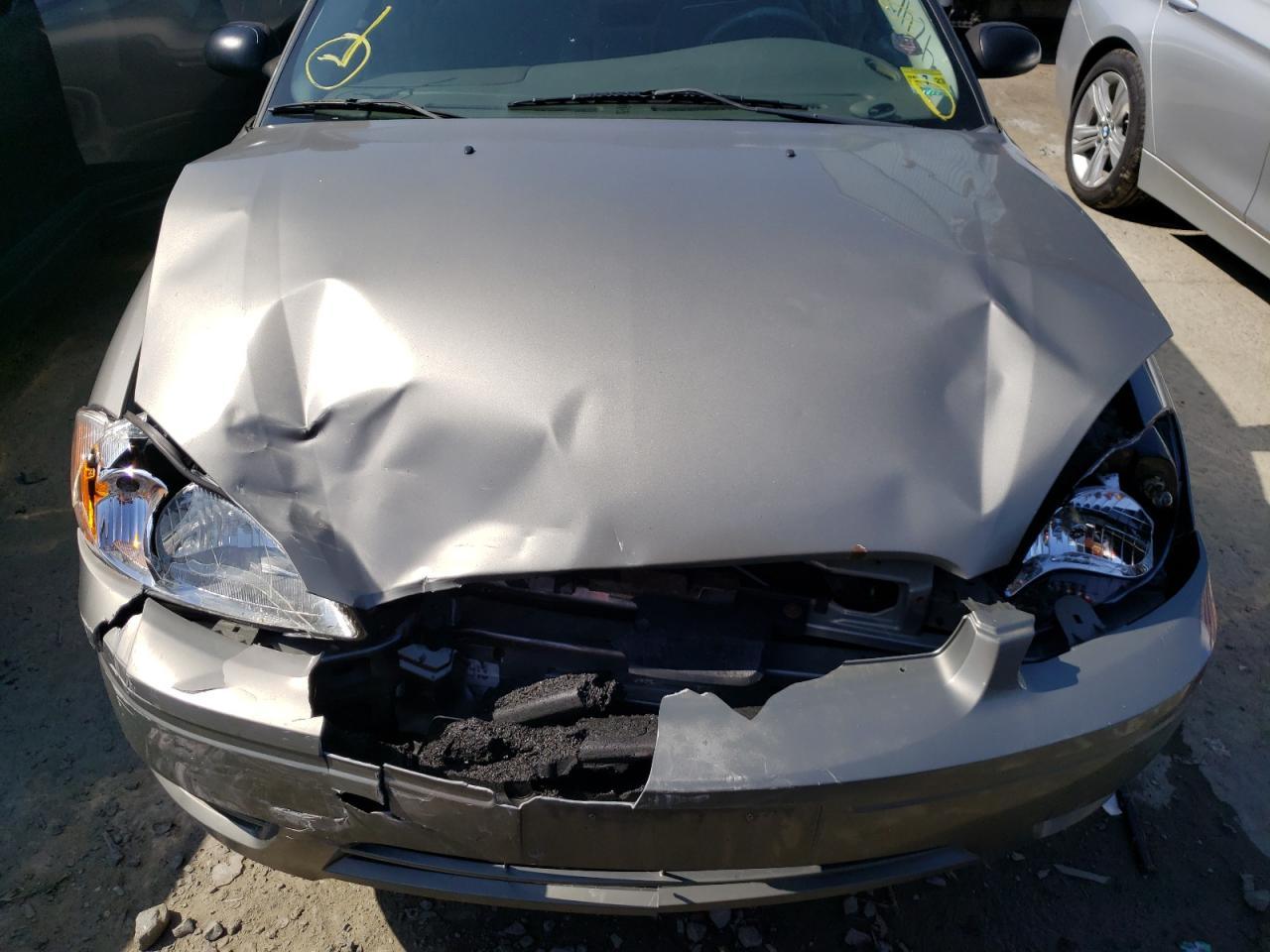 Photo 7 from auction – 2004 FORD TAURUS with VIN 1FAHP53224A166325