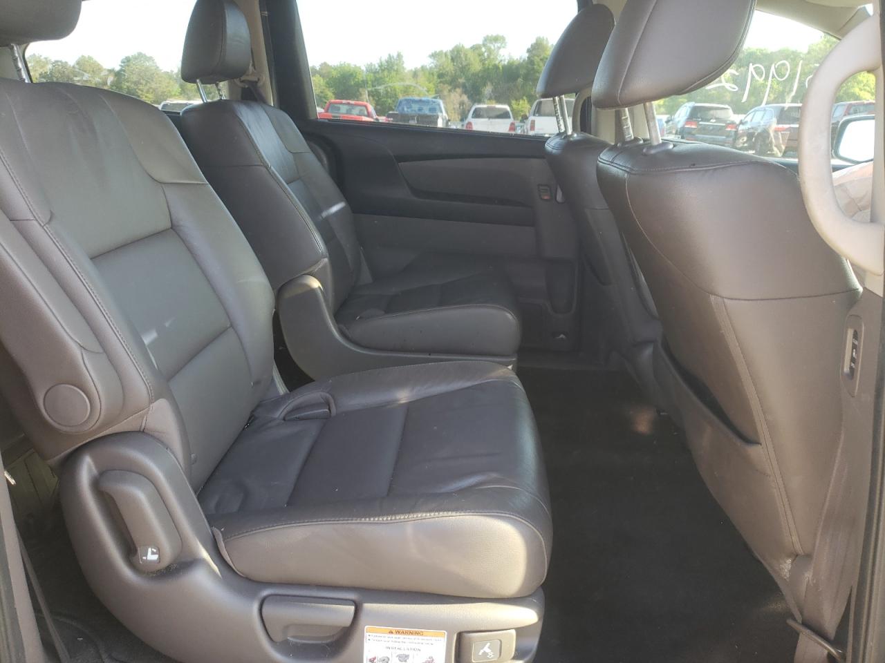Photo 6 from auction – 2012 HONDA ODYSSEY TO with VIN 5FNRL5H95CB047772