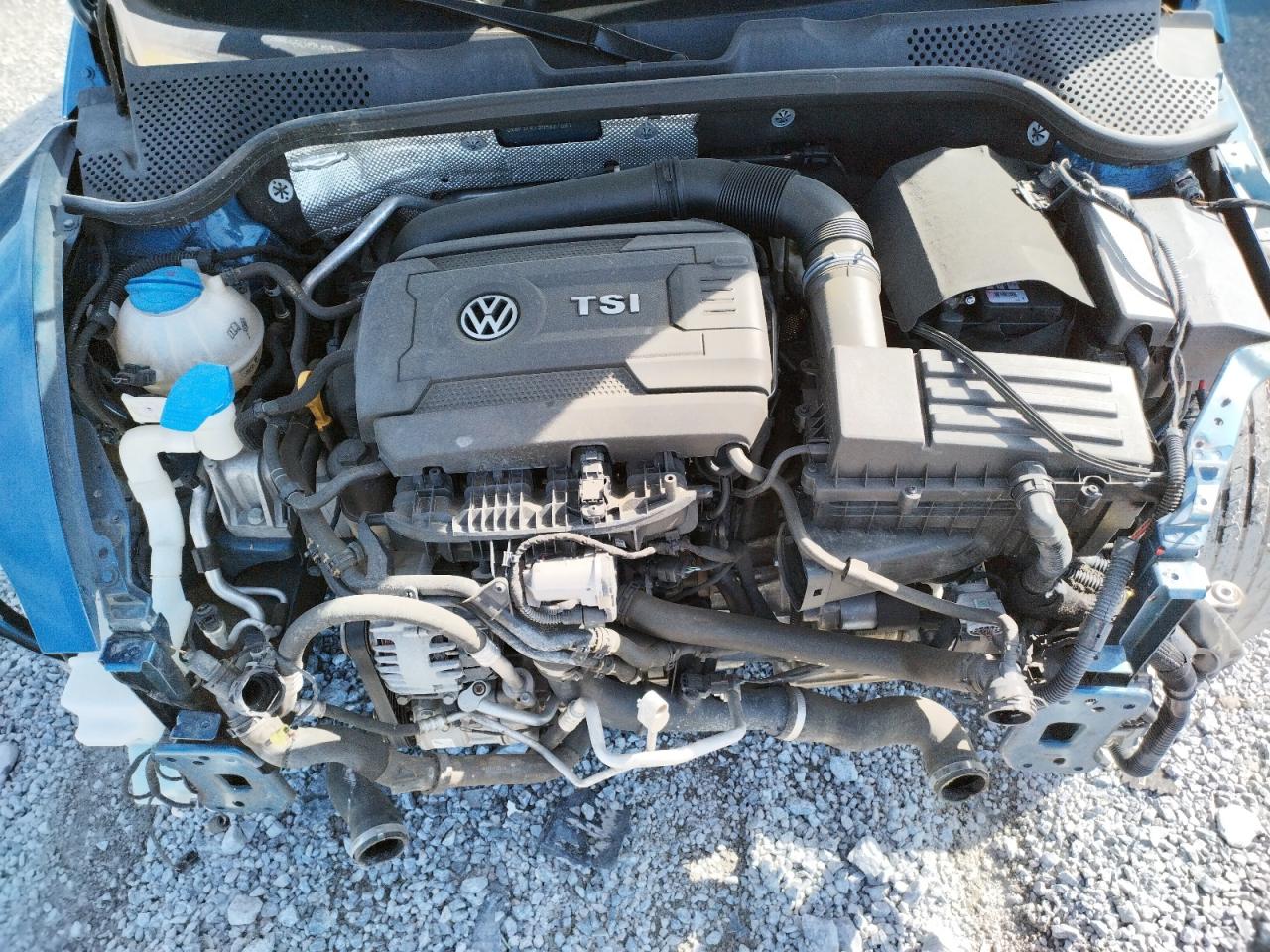 Photo 7 from auction – 2017 VOLKSWAGEN BEETLE 1.8 with VIN 3VWF17AT9HM627021