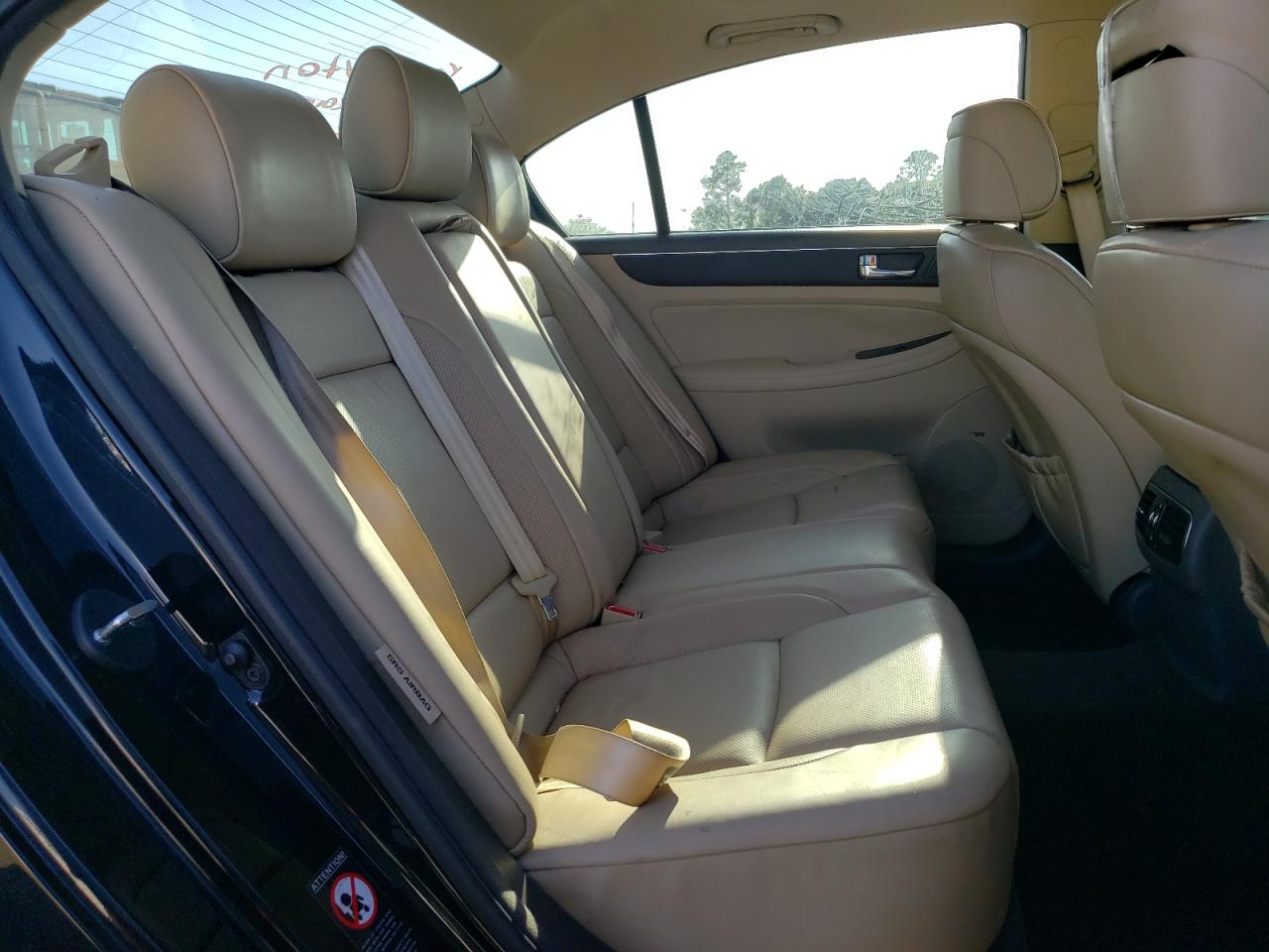 Photo 6 from auction – 2010 HYUNDAI GENESIS 3. with VIN KMHGC4DEXAU079489