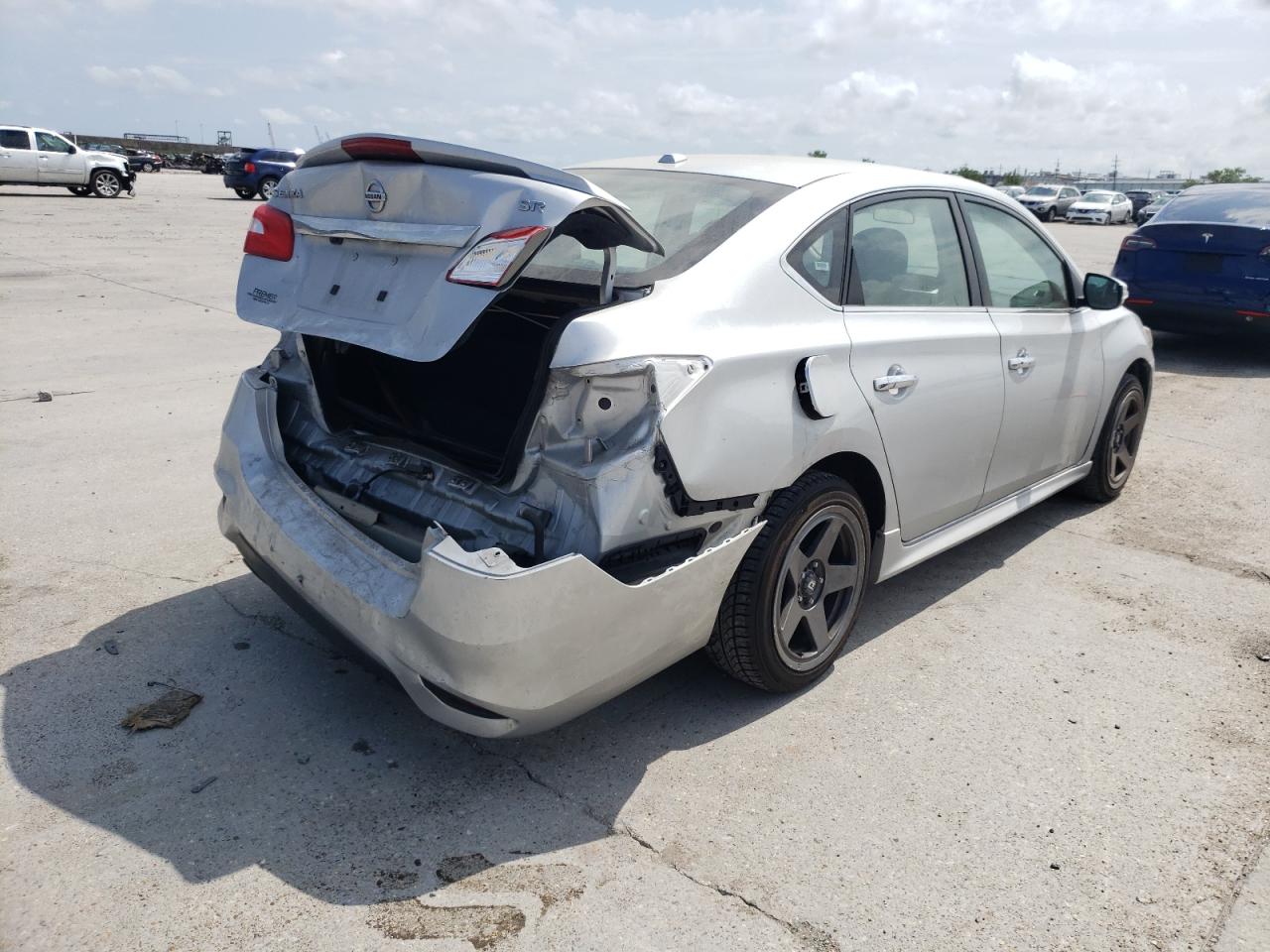 Photo 4 from auction – 2017 NISSAN SENTRA S with VIN 3N1AB7AP0HY282583