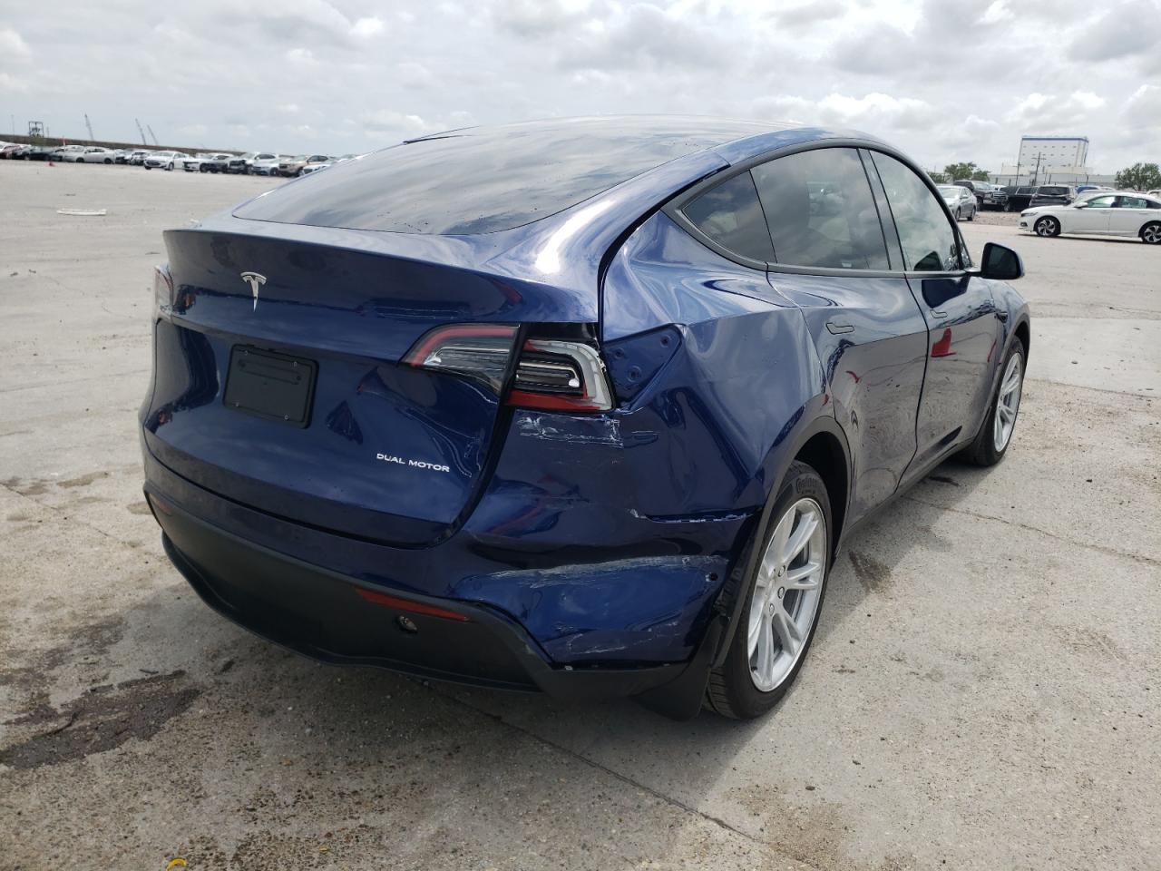 Photo 4 from auction – 2021 TESLA MODEL Y with VIN 5YJYGDEE2MF288489