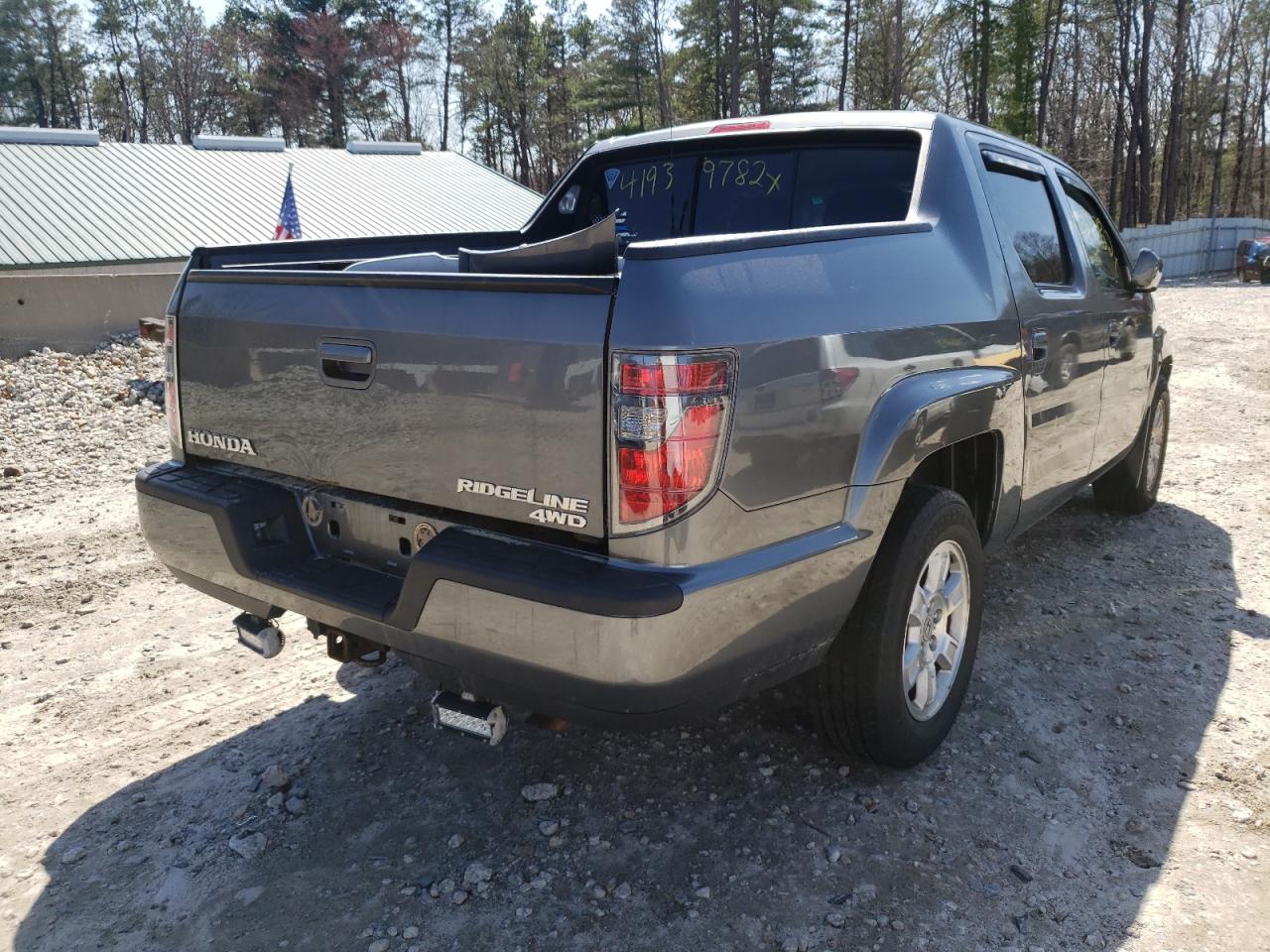 Photo 4 from auction – 2012 HONDA RIDGELINE with VIN 5FPYK1F46CB451671