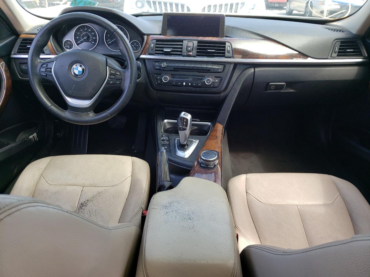 Photo 9 from auction – 2015 BMW 328 I SULE with VIN WBA3C1C5XFP852046