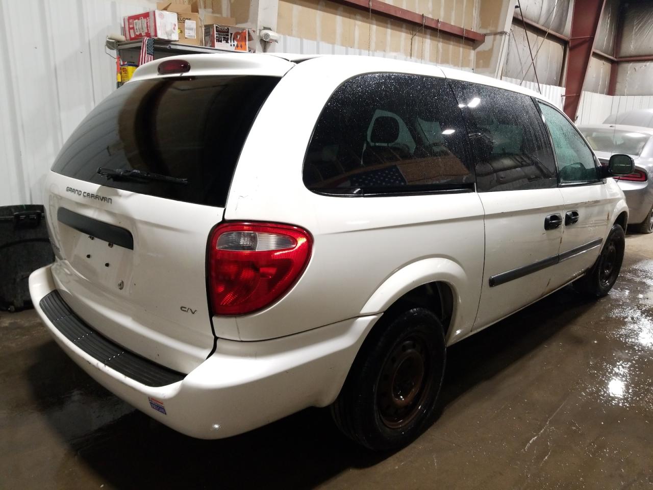 Photo 4 from auction – 2006 DODGE GRAND CARA with VIN 1D4GP23E26B675507