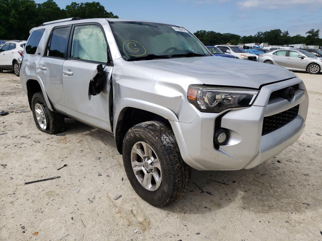 TOYOTA 4RUNNER SR 2016 with VIN JTEZU5JR5G5137076 - Photo from auction