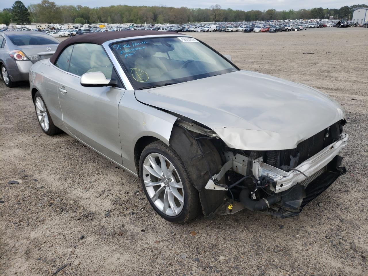 AUDI A5 PREMIUM 2013 with VIN WAUJFAFH2DN007513 - Photo from auction