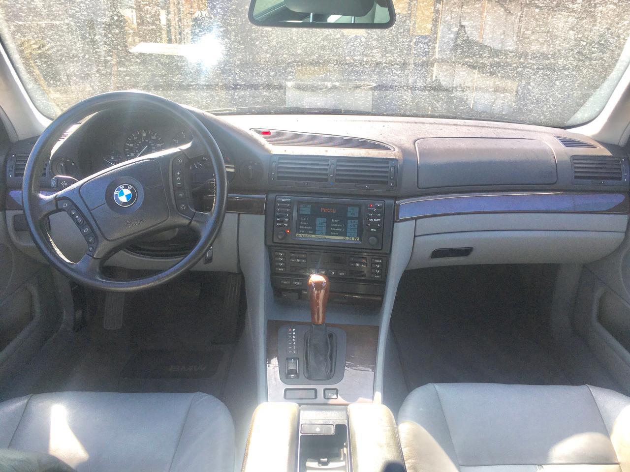 Photo 9 from auction – 2001 BMW 740 I AUTO with VIN WBAGG834X1DN89377