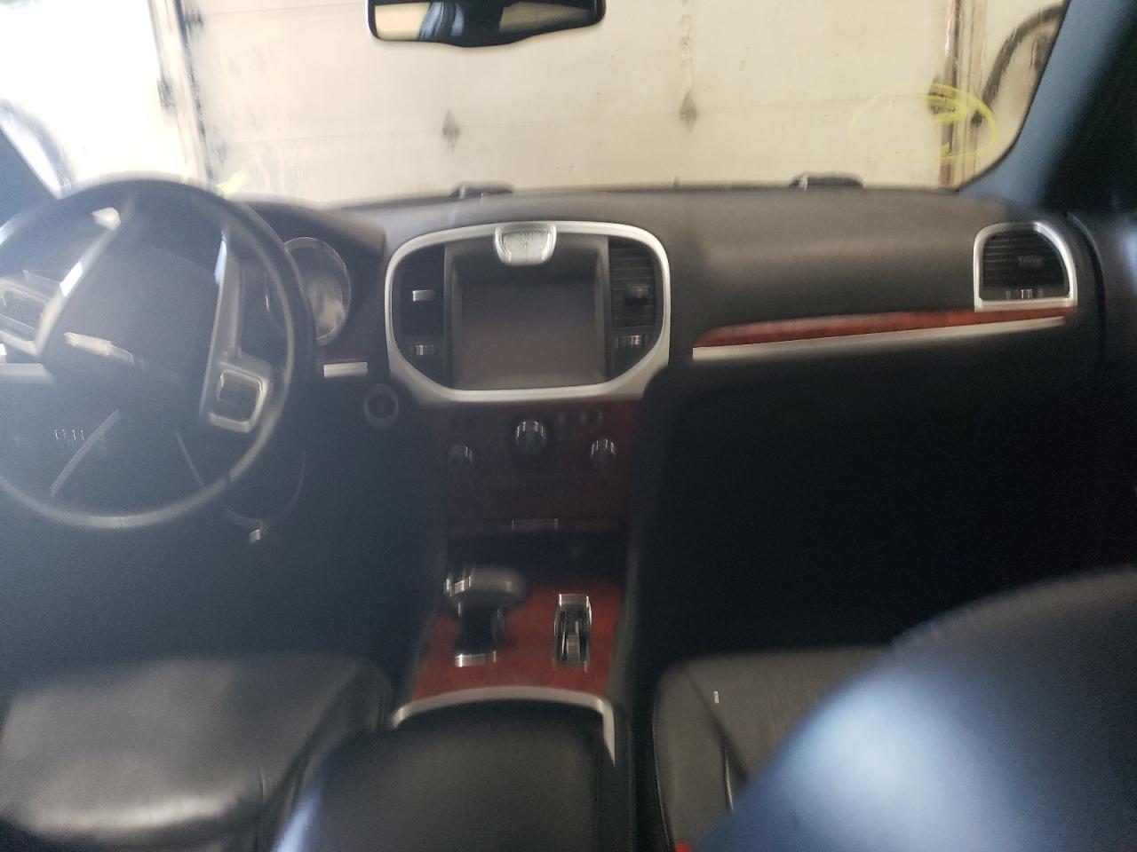 Photo 9 from auction – 2014 CHRYSLER 300 with VIN 2C3CCARG9EH144423