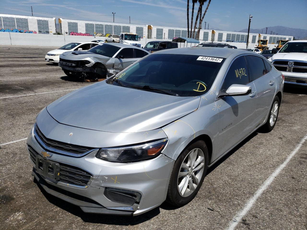 Photo 2 from auction – 2017 CHEVROLET MALIBU LT with VIN 1G1ZE5ST5HF113263