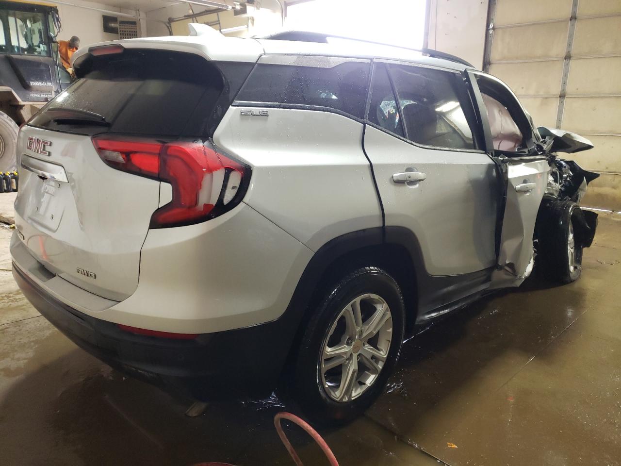 Photo 4 from auction – 2021 GMC TERRAIN SL with VIN 3GKALTEV4ML357857