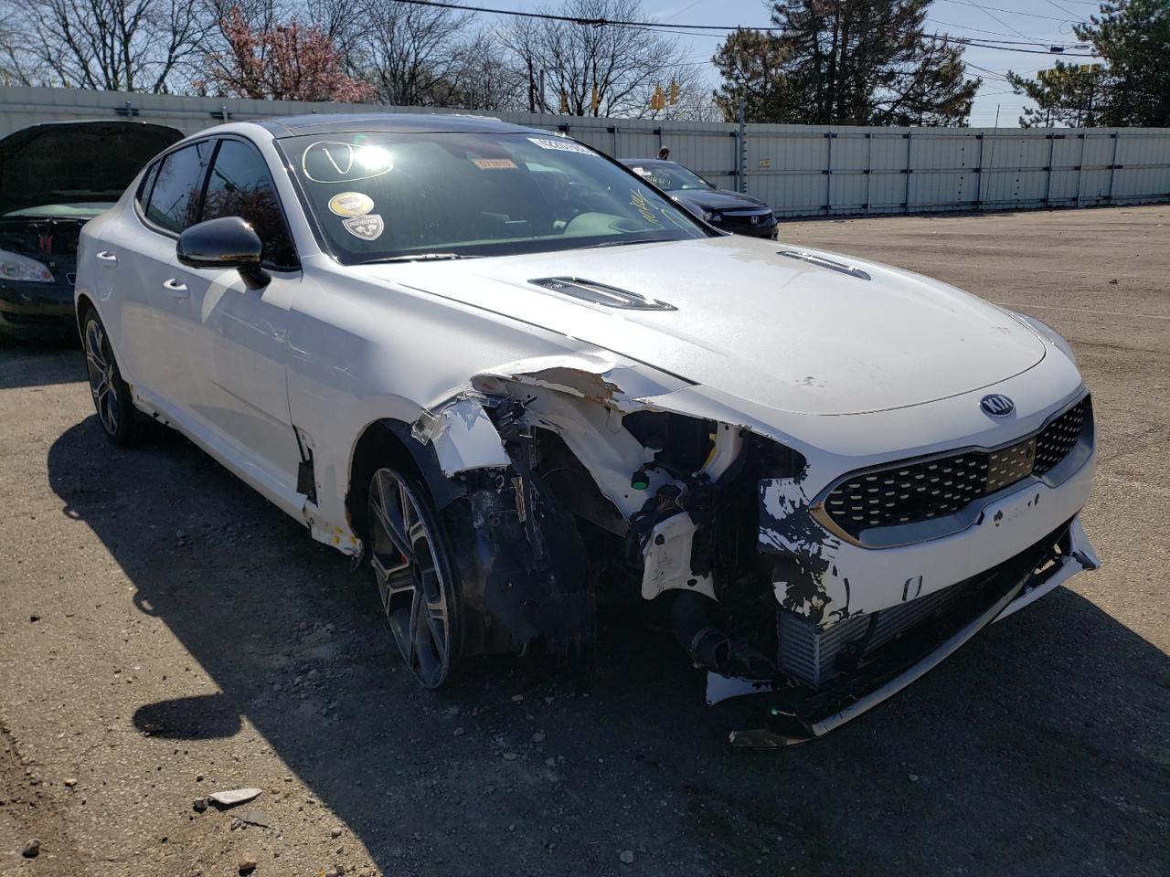 KIA STINGER GT 2018 with VIN KNAE55LC4J6038224 - Photo from auction