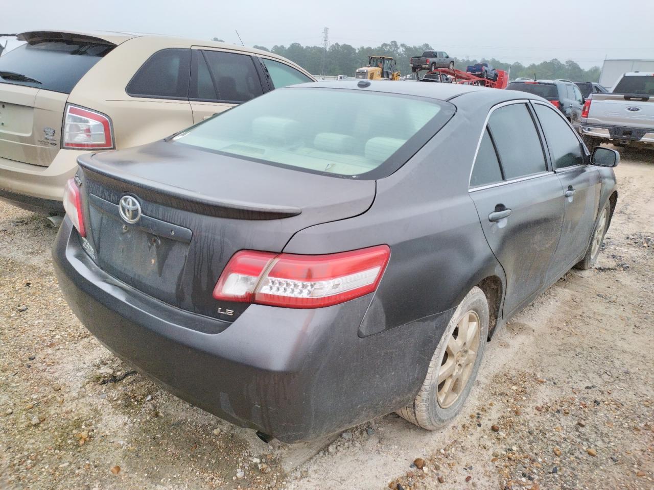 Photo 4 from auction – 2011 TOYOTA CAMRY BASE with VIN 4T4BF3EKXBR214512