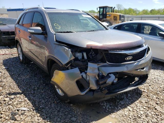 KIA SORENTO LX 2015 with VIN 5XYKTDA63FG555196 - Photo from auction
