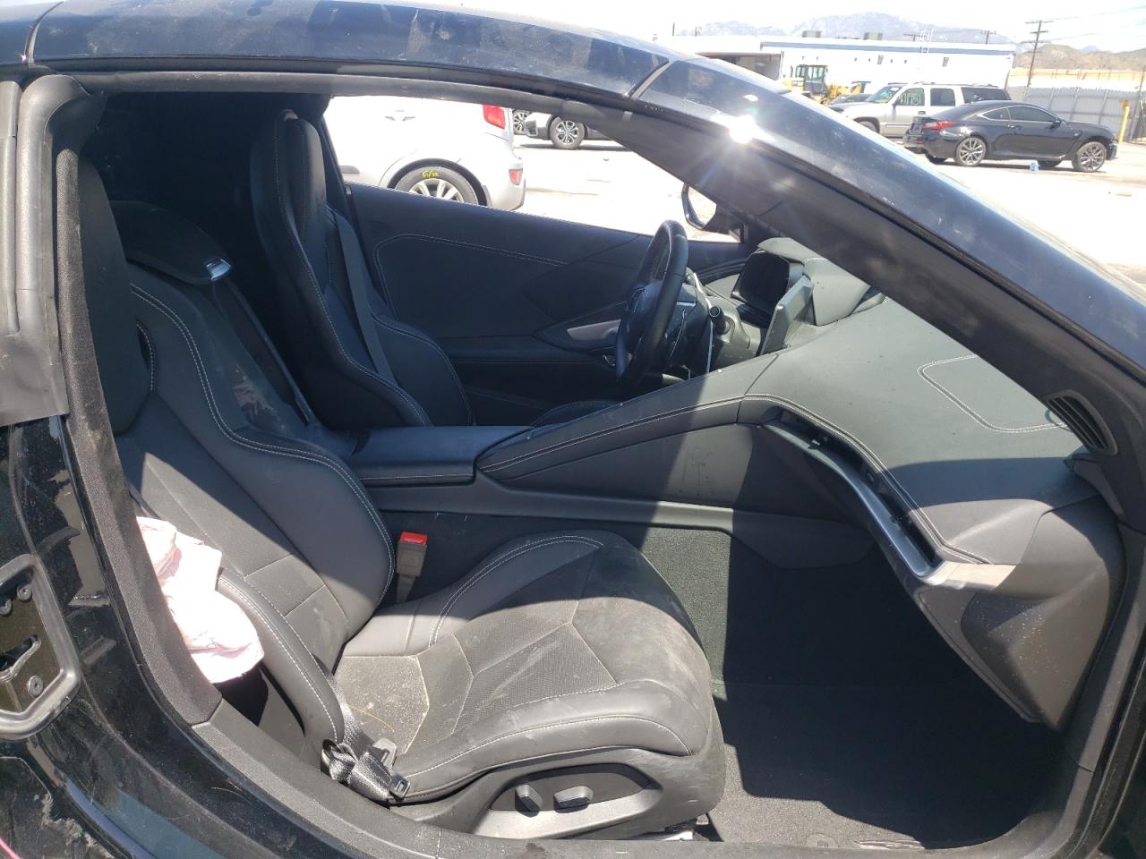 Photo 5 from auction – 2021 CHEVROLET CORVETTE S with VIN 1G1YA2D49M5125976