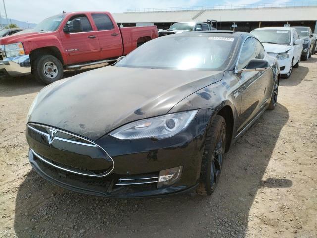 Photo 2 from auction – 2015 TESLA MODEL S 85 with VIN 5YJSA1H23FFP69703