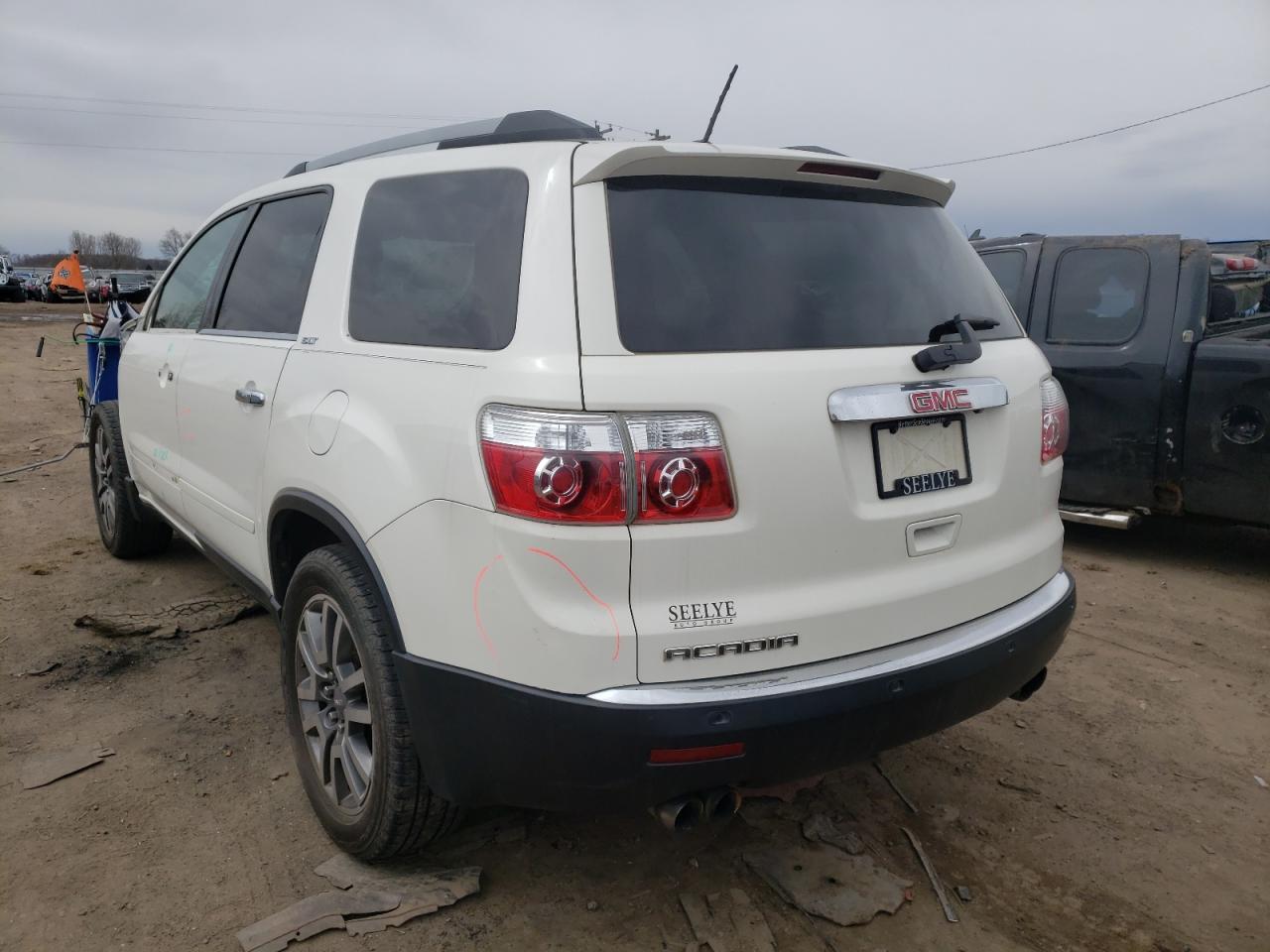 Photo 3 from auction – 2010 GMC ACADIA SLT with VIN 1GKLRMED6AJ172121