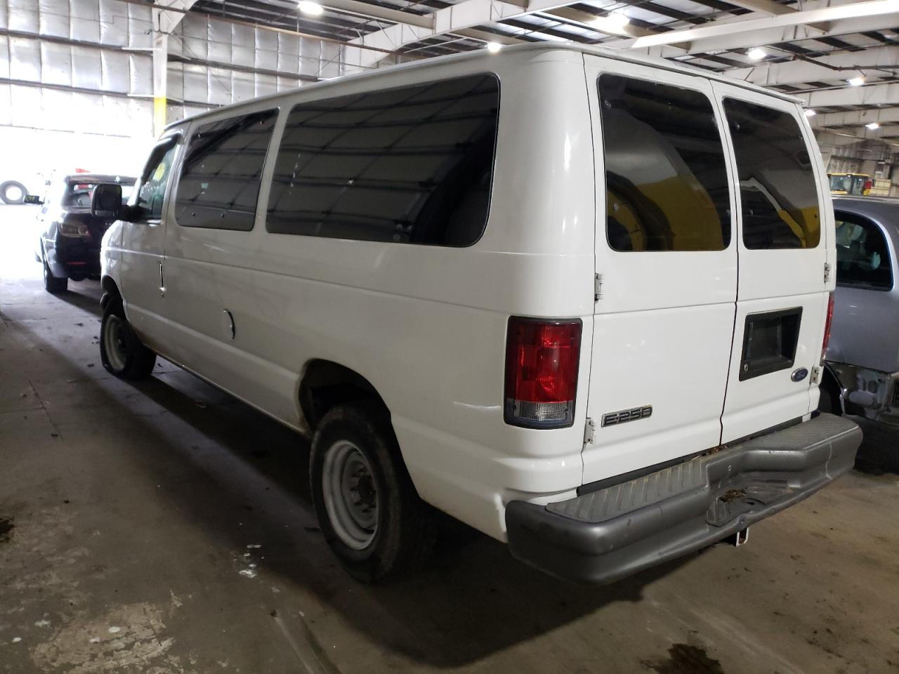 Photo 3 from auction – 2006 FORD ECONOLINE with VIN 1FTNE24L46DA82839