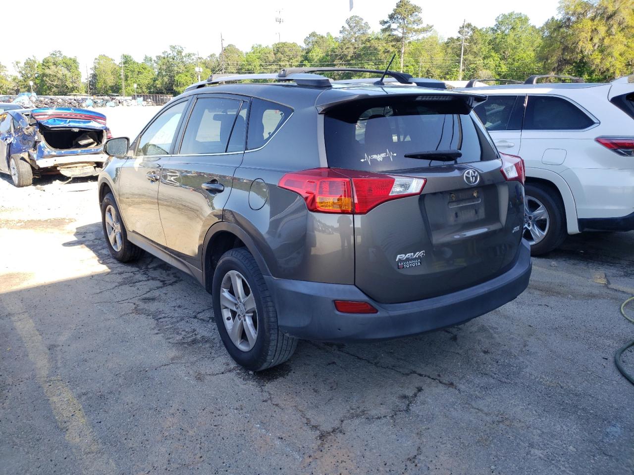Photo 3 from auction – 2013 TOYOTA RAV4 XLE with VIN 2T3WFREV7DW070887