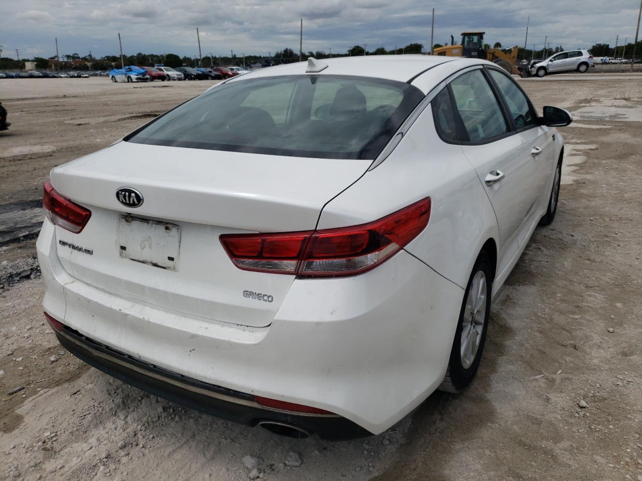 Photo 4 from auction – 2016 KIA OPTIMA LX with VIN KNAGT4L35G5073149