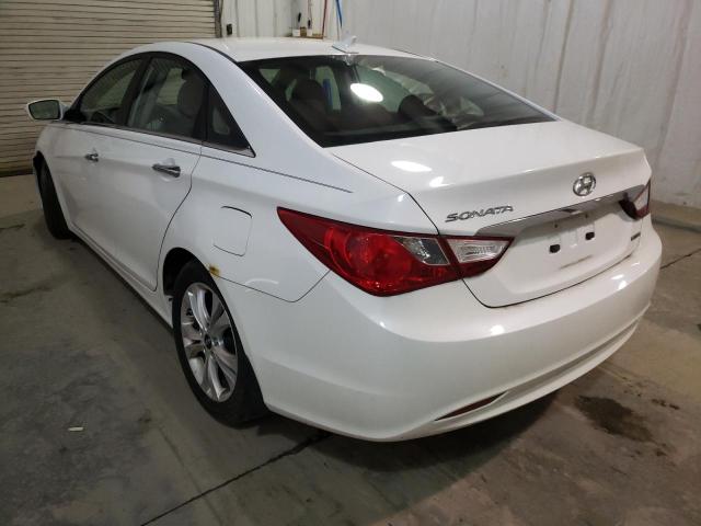 Photo 3 from auction – 2011 HYUNDAI SONATA SE with VIN 5NPEC4AC0BH120903