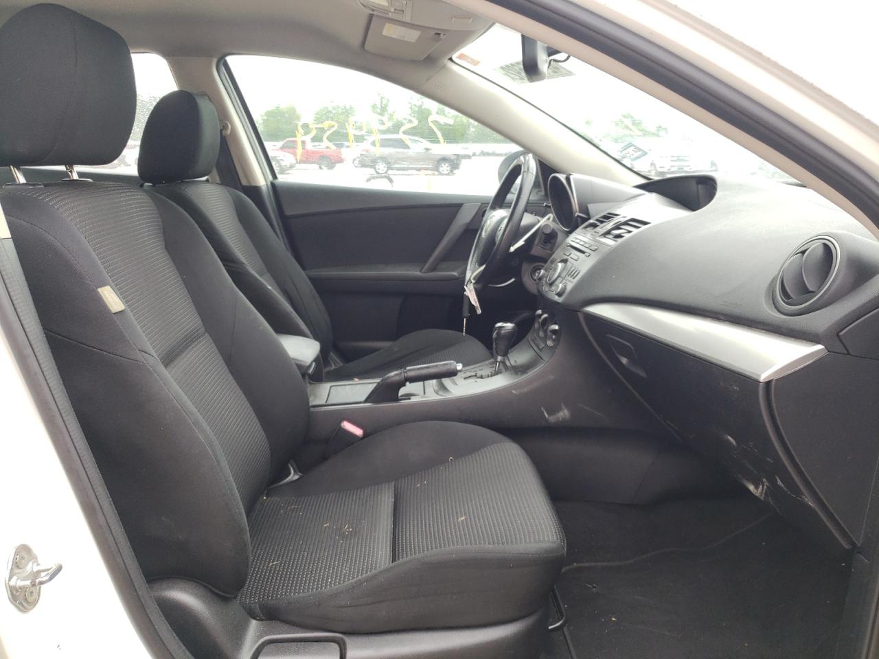 صورة رقم 5 من المزاد - 2012 MAZDA 3 I مع VIN JM1BL1V72C1605289