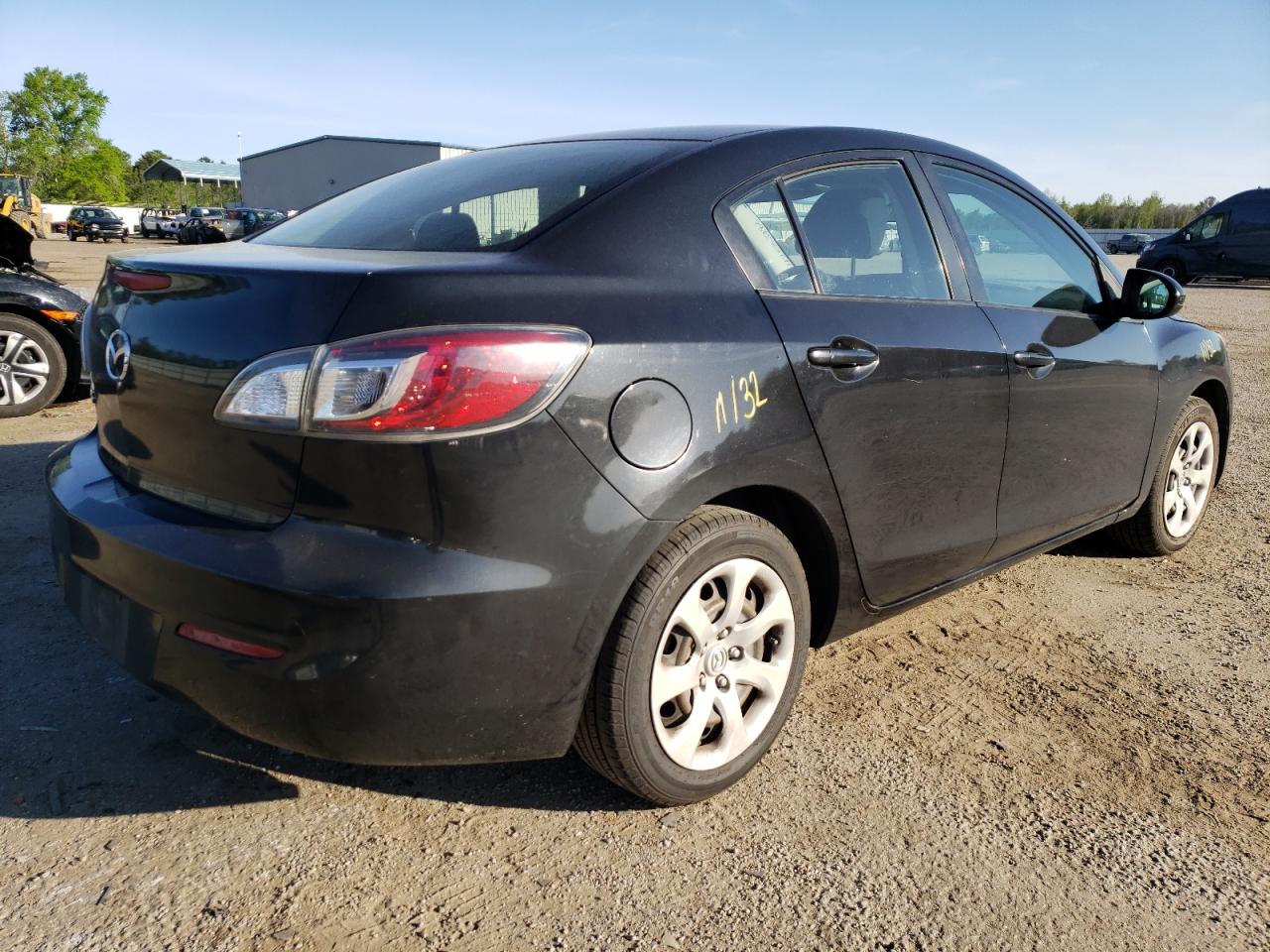 Photo 4 from auction – 2013 MAZDA 3 I with VIN JM1BL1TFXD1768574