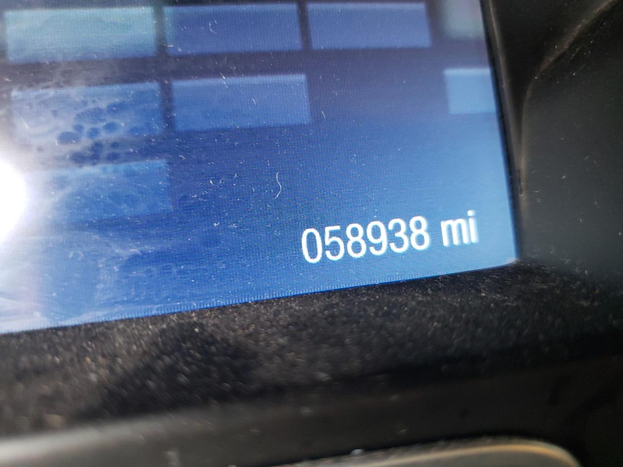 Photo 8 from auction – 2014 FORD FOCUS SE with VIN 1FADP3F28EL345876
