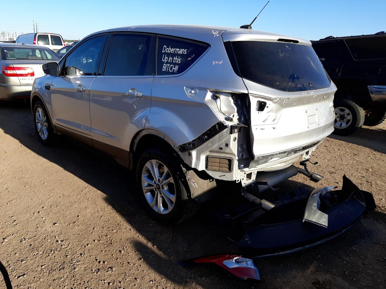 Photo 3 from auction – 2017 FORD ESCAPE SE with VIN 1FMCU0GD0HUC02167
