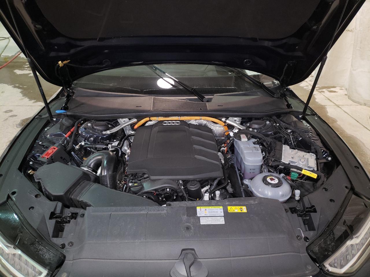 Photo 7 from auction – 2021 AUDI A7 E PREST with VIN WAUVPBF27MN078769